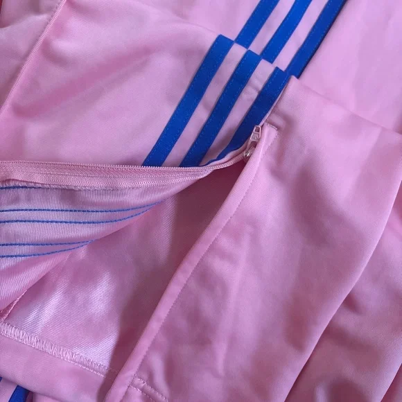 adidas Pink Sweatpants with Blue Three-Stripes - Picture 4 of 5